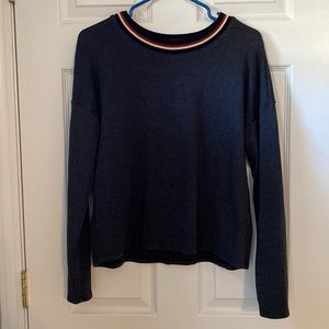 Medium Forever 21 Crew Neck charcoal gray